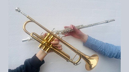 Sida vid Sida – Blåsfest och trumvirvlar!