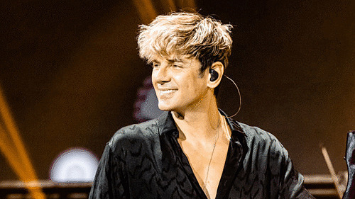Maksim Segmenti Världsturné – Piano crossover-show